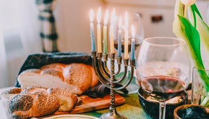 爱游戏app下载-英超冠军争夺：悬念激烈，精彩纷呈！，英超冠军分析