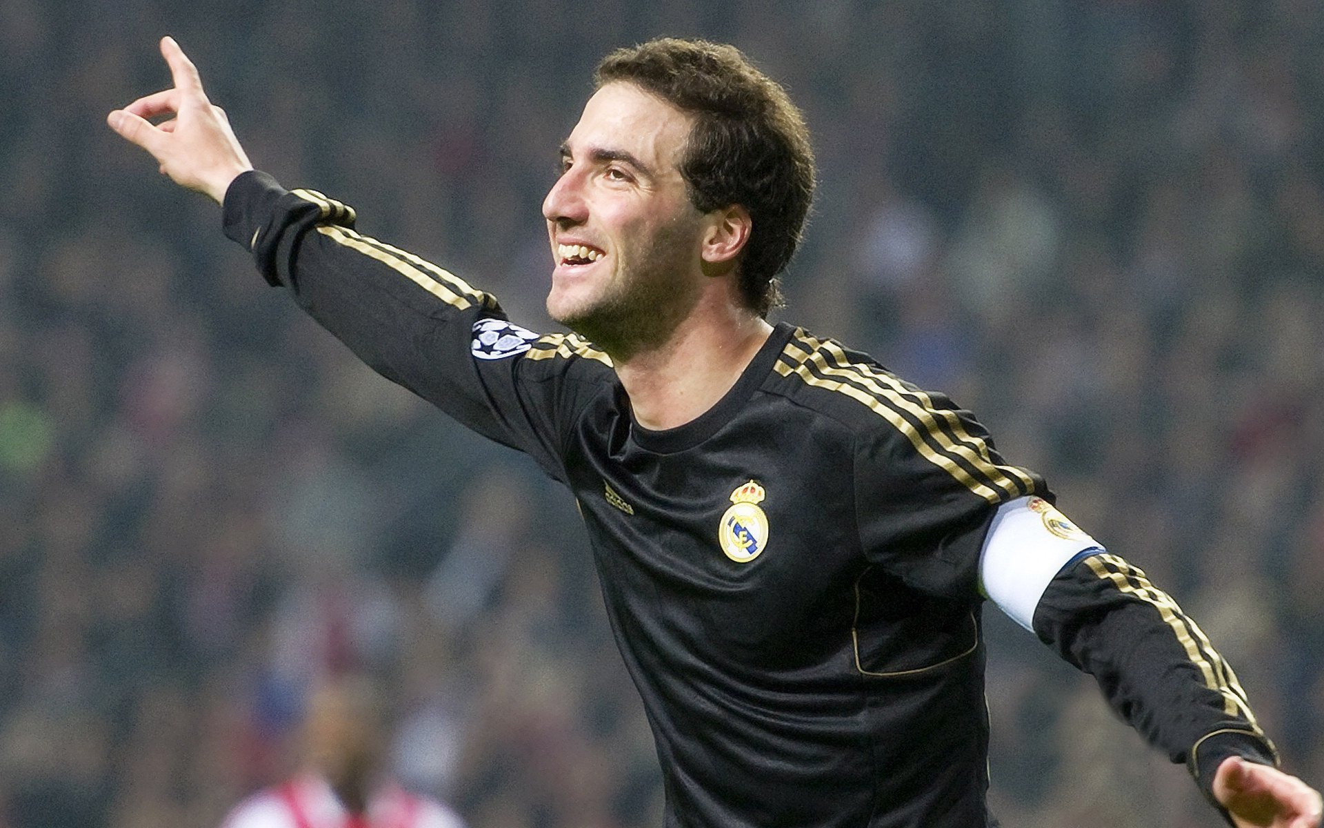 尼科·威廉姆斯在欧洲杯中表现出色,威廉姆·尼克尔森